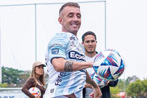 Kitu Díaz protagonizó un chusco momento durante su presentación con el Guayaquil City