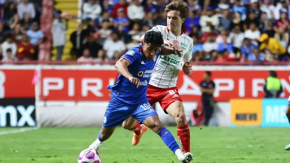¿Rumbo a Cruz Azul? Agustín Palavecino ya no estuvo con Necaxa en amistoso ante León