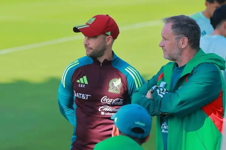 Eduardo Arce con Andrés Lillini, director de selecciones nacionales menores | IMAGO 7