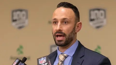 Dolphins inician su reestructuración contratando a Jon-Eric Sullivan como gerente general