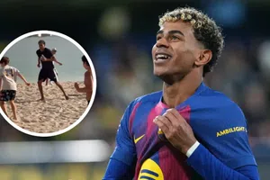 Lamine Yamal sorprende y se une a partido entre niños en las playas de Dubai