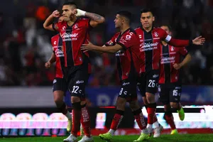 ¡A lo Atlas! Los Zorros debutan con victoria en casa ante Puebla