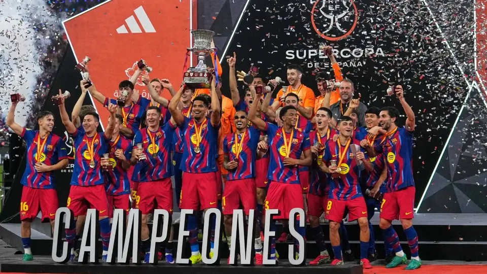 Hans Dieter-Flick tras ganar la Supercopa de España: "Ganarle al Real Madrid sienta bien"