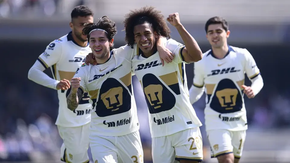 ¡Primero del año! Carrasquilla abre el marcador en el Pumas vs Querétaro con gol de volea