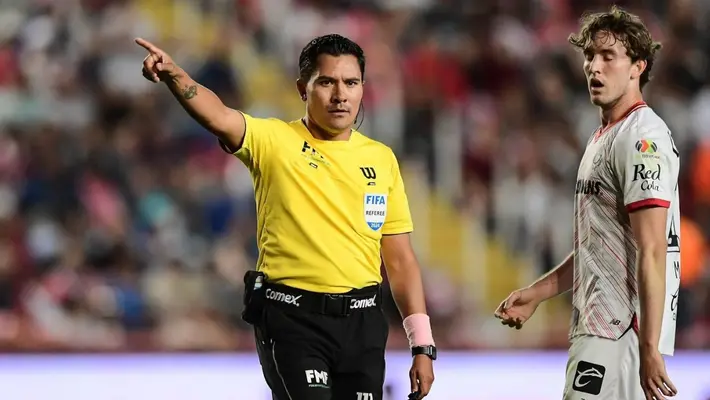 Mikel Arriola tras la implementación del fuera de lugar semiautomático: "Mejoramos la forma de vivir el futbol"