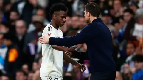 Vinícius rompe el silencio sobre su relación con Xabi Alonso: "no pude conectar con él"