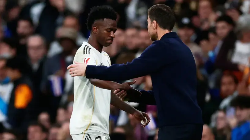 Vinícius rompe el silencio sobre su relación con Xabi Alonso: "no pude conectar con él"