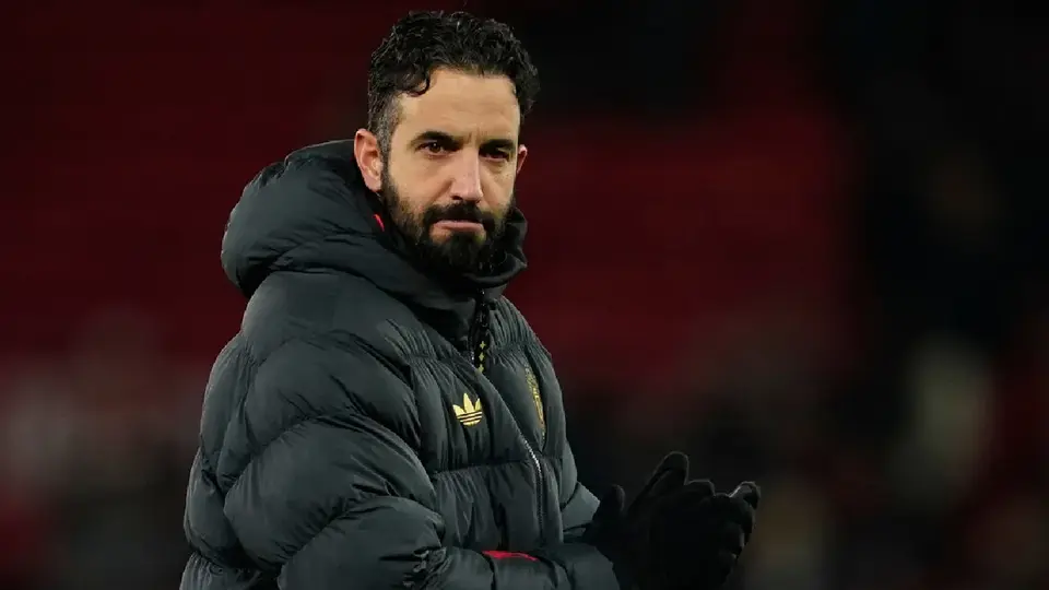 Manchester United anuncia la salida de Ruben Amorim del club