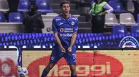 Cruz Azul vence al Puebla con gol de Paradela
