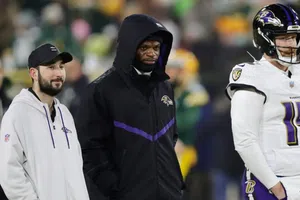 Lamar Jackson entrena con los Ravens mientras Baltimore se prepara para el duelo contra Pittsburgh