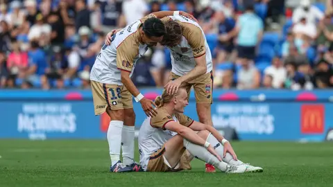 Lachlan Rose hizo el primer gol de 2026 y Newcastle Jets sorprendió a Auckland FC en Australia