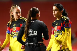 ¿Y las ayudas? Scarlett Camberos 'arremete' contra el arbitraje luego de empate entre América y Tijuana