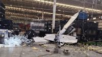 VIDEO: Cae avioneta en fábrica de Coahuila; rescatan con vida a dos mujeres