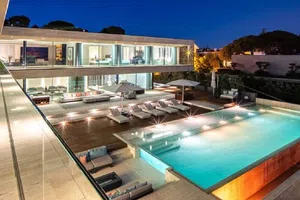 Cristiano Ronaldo y su nueva multimillonaria mansión edificada en Portugal