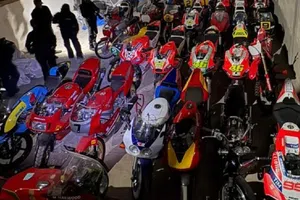 Descubren a exatleta con motos, de Marc Márquez y compañía, que ocultaba en una bodega