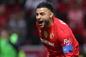 Periodista se tatúa imagen de Alexis Vega ‘con la chela’ tras el Bicampeonato de Toluca