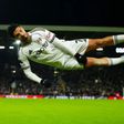 Dueño del Fulham presume la celebración del gol de Raúl Jiménez contra el Chelsea