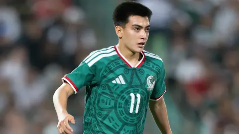 "Gilberto Mora debe ser titular en el Mundial 2026": Loco Abreu sobre juvenil mexicano