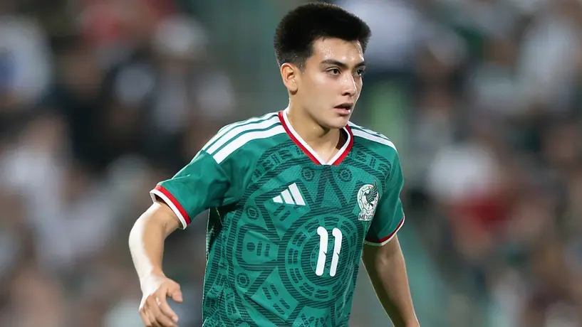 "Gilberto Mora debe ser titular en el Mundial 2026": Loco Abreu sobre juvenil mexicano