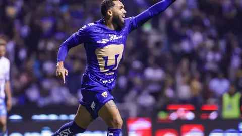 Juninho festeja un gol con Pumas en el Clausura 2026 | MEXSPORT