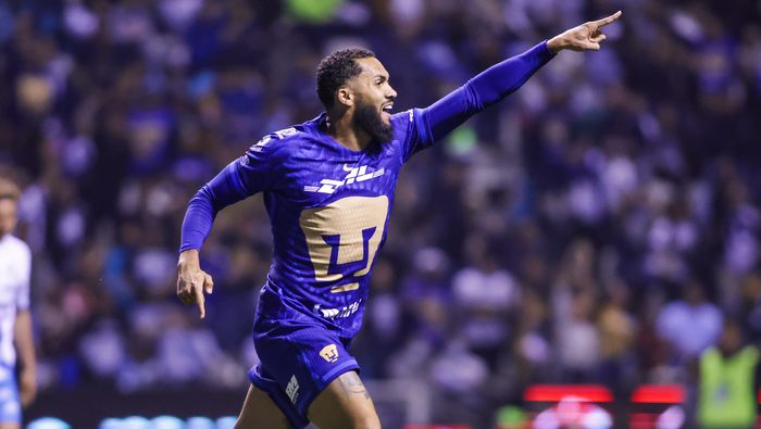 Juninho festeja un gol con Pumas en el Clausura 2026 | MEXSPORT