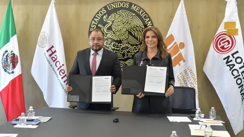 Lotería Nacional y SHCP firman convenio con la UIF para reforzar prevención de lavado de dinero
