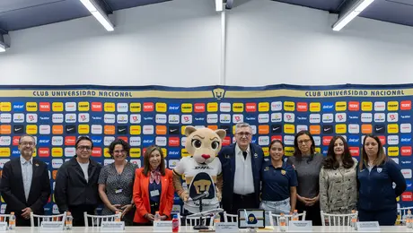 ¡GOYA, GOYA! La mascota de Pumas Femenil aparece en CU
