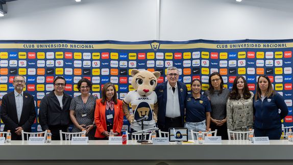 ¡GOYA, GOYA! La mascota de Pumas Femenil aparece en CU