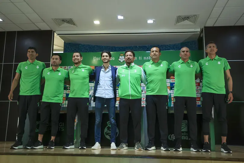 Presentación de  Omar Tapia | IMAGO7