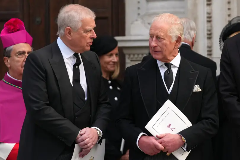 El Rey Carlos III reaccionó al decir que las autoridades deben seguir con la investigación / AP