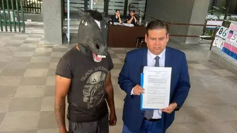 El objetivo de la ley es evitar el acoso y bullying contra estudiantes que se digan therians/X: @xevtfm