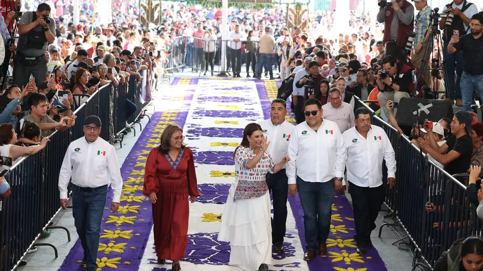 Clara Brugada también reconoció el gran trabajo que hacen los habitantes de los ocho barrios / FB: @ClaraBrugadaM