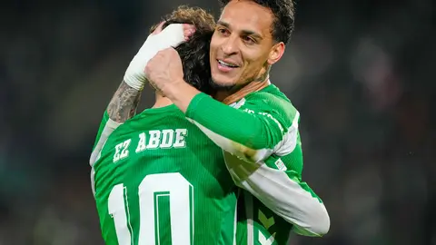 Antony celebra el pase a cuartos del Real Betis | AP