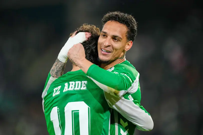 Antony celebra el pase a cuartos del Real Betis | AP
