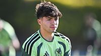 Denzell García en entrenamiento con la Selección Mexicana | IMAGO 7