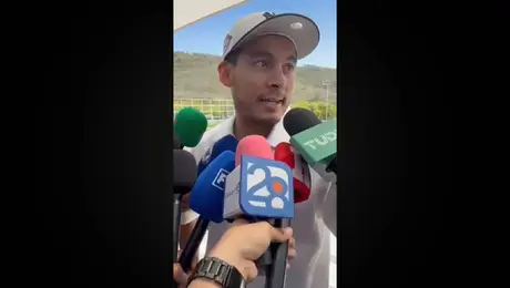 'MOCHIS' CÁRDENAS se rinde ante PACO MEMO