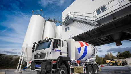 Cemex cumple 120 años: la historia detrás de las obras que transformaron México