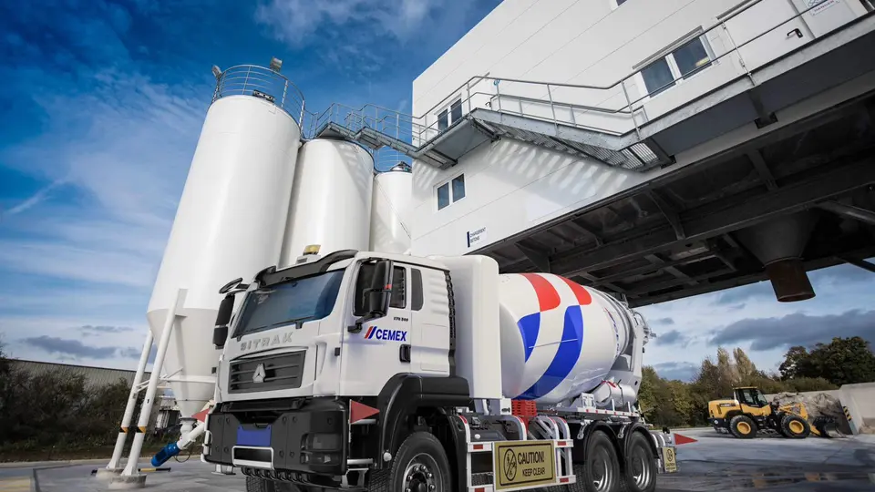 Cemex cumple 120 años: la historia detrás de las obras que transformaron México