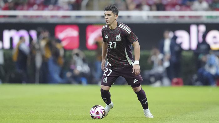 Jesús Angulo con la Selección Mexicana | IMAGO 7