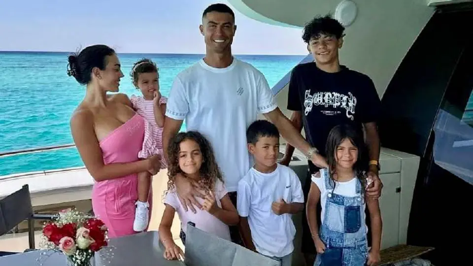 Familia de Cristiano Ronaldo | IG:@Cristiano