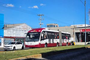 Viajes gratis en Mexibús y Mexicable: proponen pagar con basura reciclable