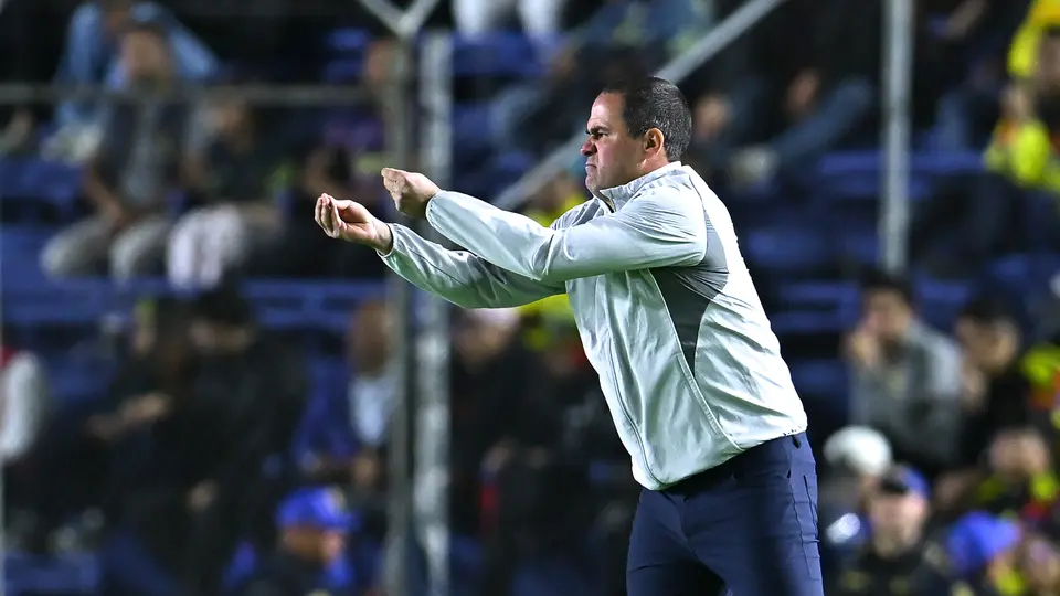 André Jardine quejándose del arbitraje en pleno partido de Concachampions | MEXSPORT