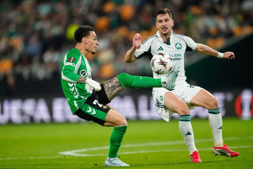 Antony con Betis en el duelo de Cuartos de Final de la Europa League | AP