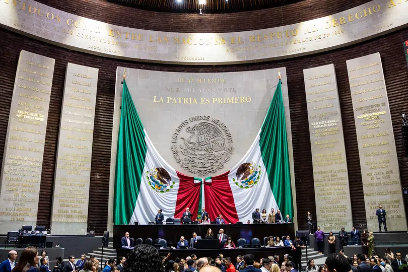 Movimiento Ciudadano busca el voto de todas las diputadas para que procesa el fuero del exfutbolista / FB: @cuauhtemocb10