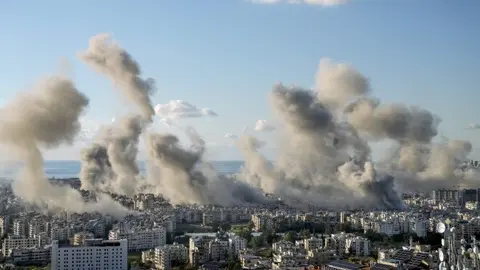 El sur de Líbano vive una grave crisis militar  iniciada por el ejército de Israel contra Hezbolá. / AP
