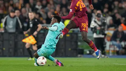 Roma vs. Bologna en la Europa League l AP