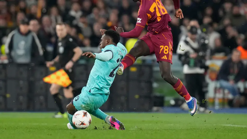 Roma vs. Bologna en la Europa League l AP