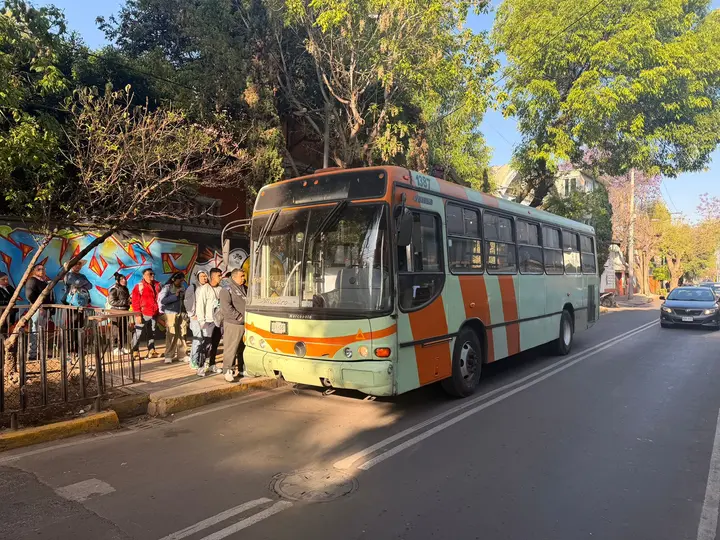 Las unidades de RTP están prestando servicio para llevar a la gente a su destino / X: @STECDMX