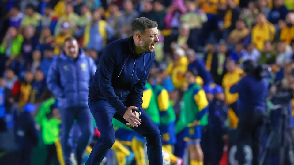 Martín Anselmi, en su etapa como entrenador de Cruz Azul | IMAGO7
