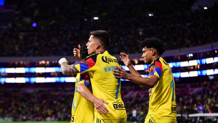 Brian Rodríguez en celebración en el partido de América ante Toluca | IMAGO 7